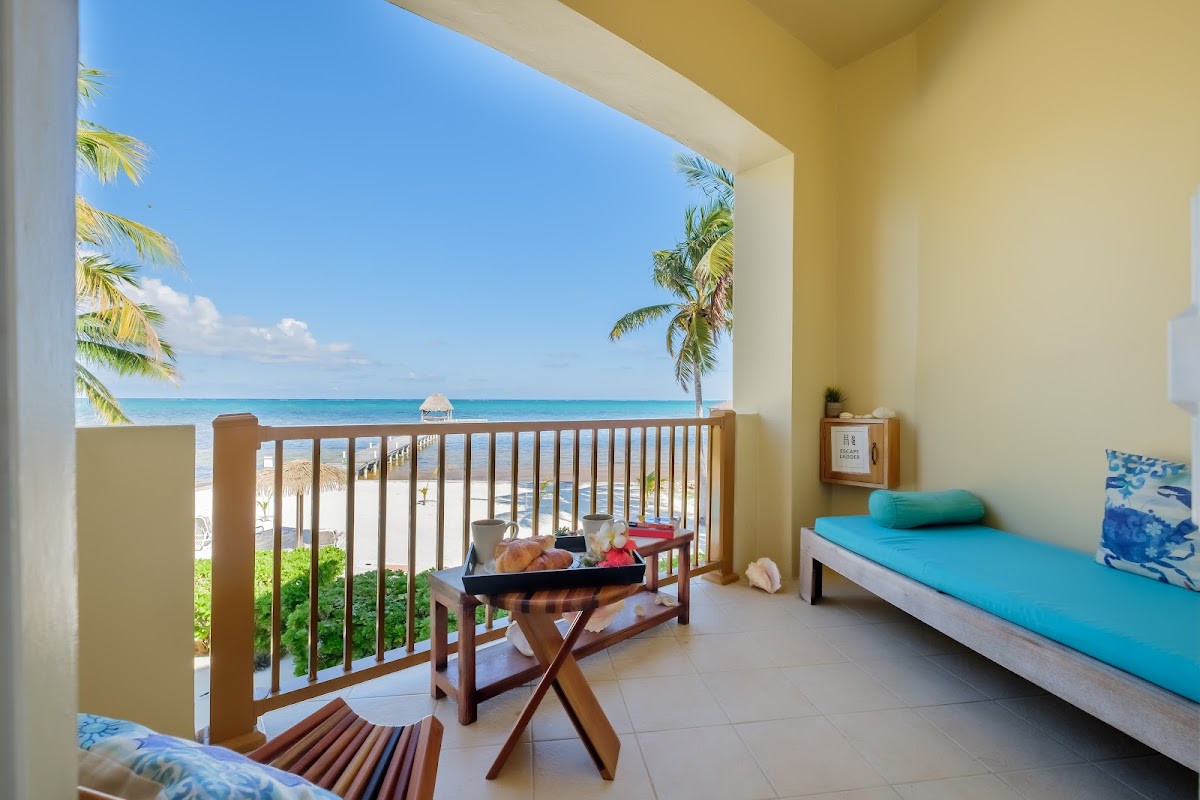 Miramar Villas gallery 2