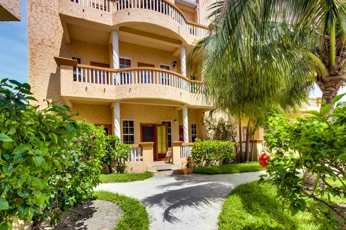 Ambergris Caye Rentals by Vacasa Belize gallery 3