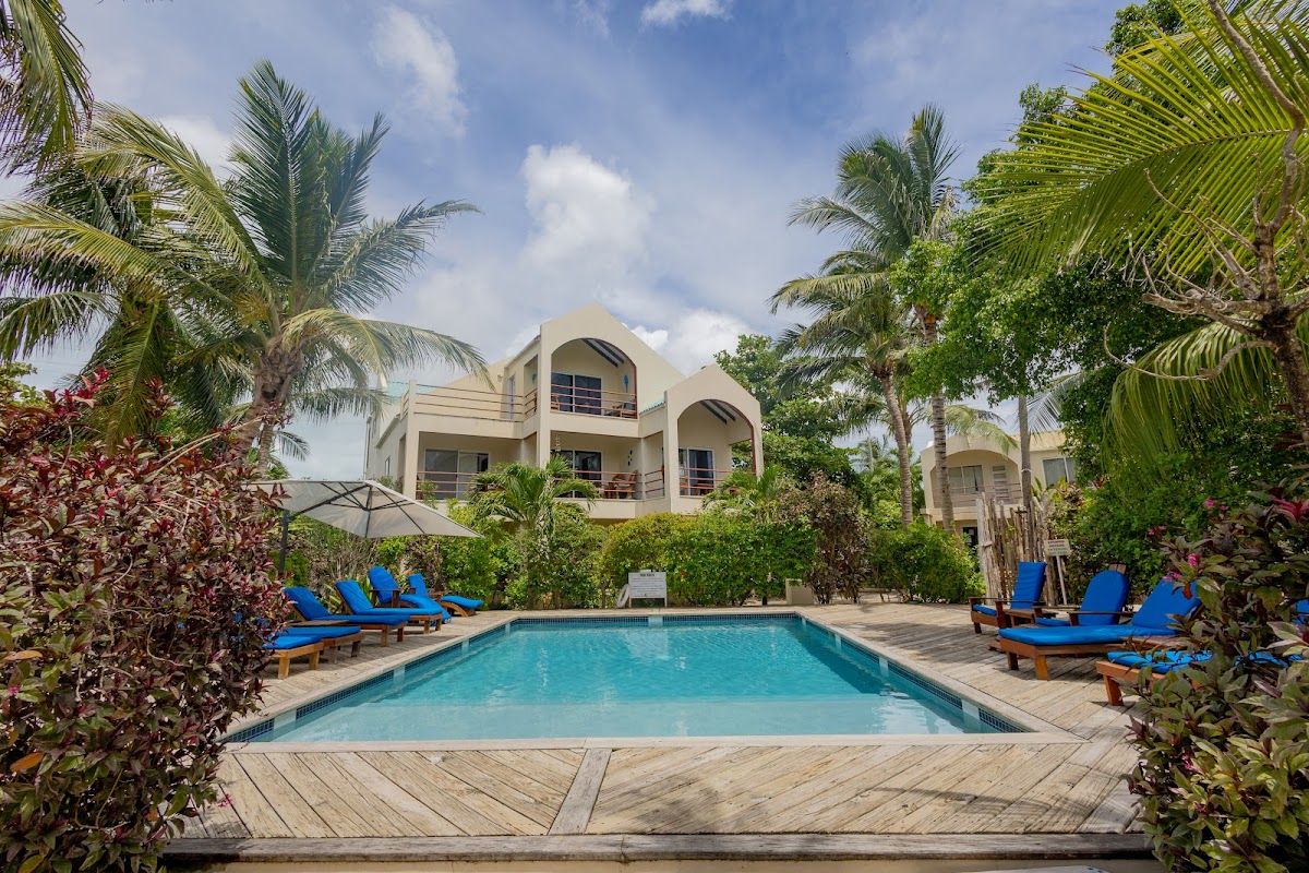 Tres Cocos Resort @ The Cloisters cover