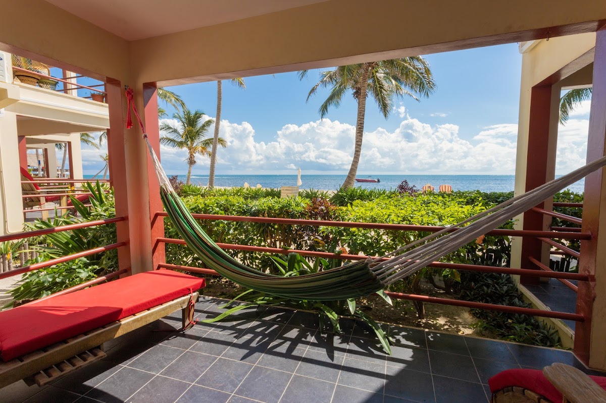 Tres Cocos Resort @ The Cloisters gallery 5