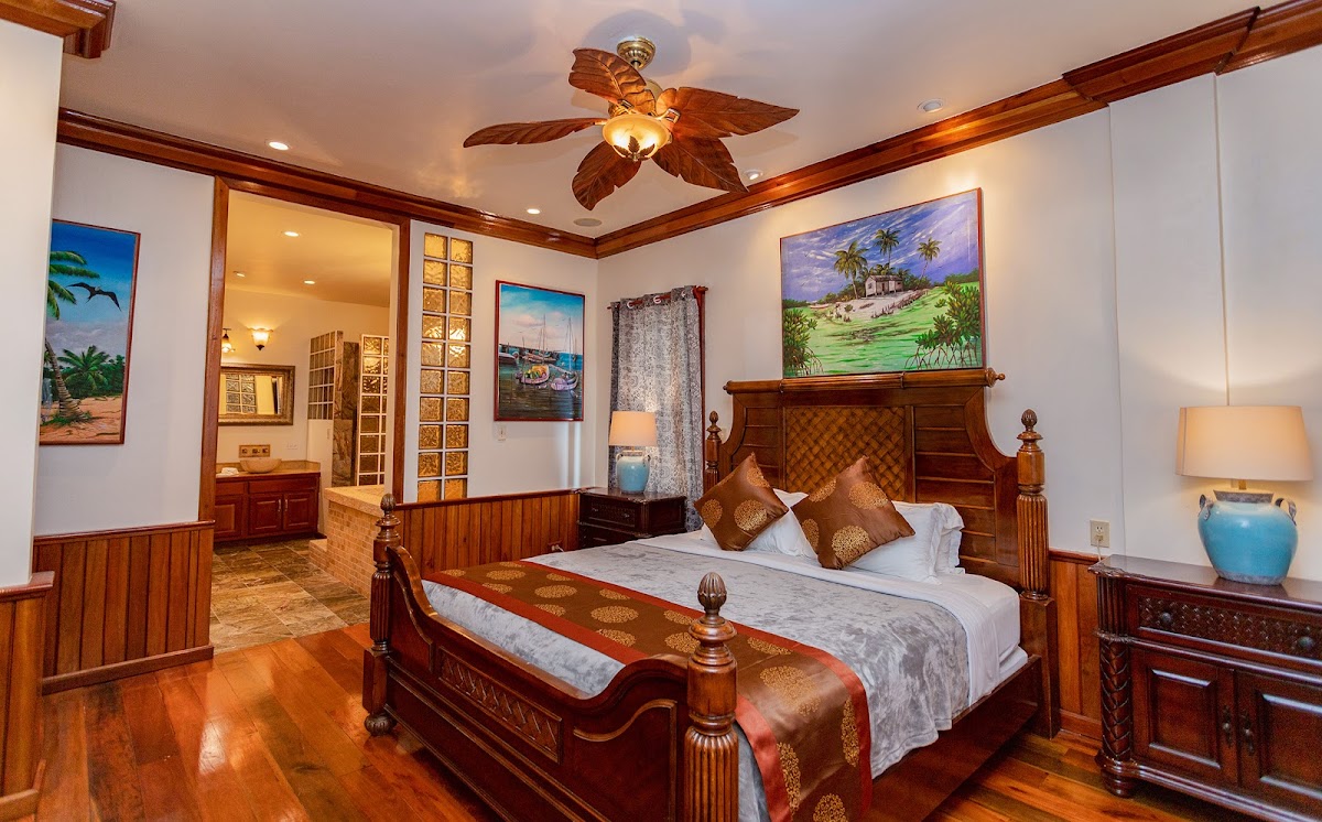 Captain Morgan's Retreat gallery 7
