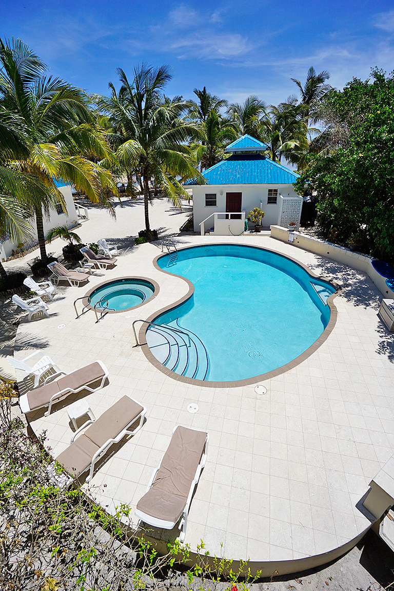 Cocotal Inn And Cabanas gallery 3