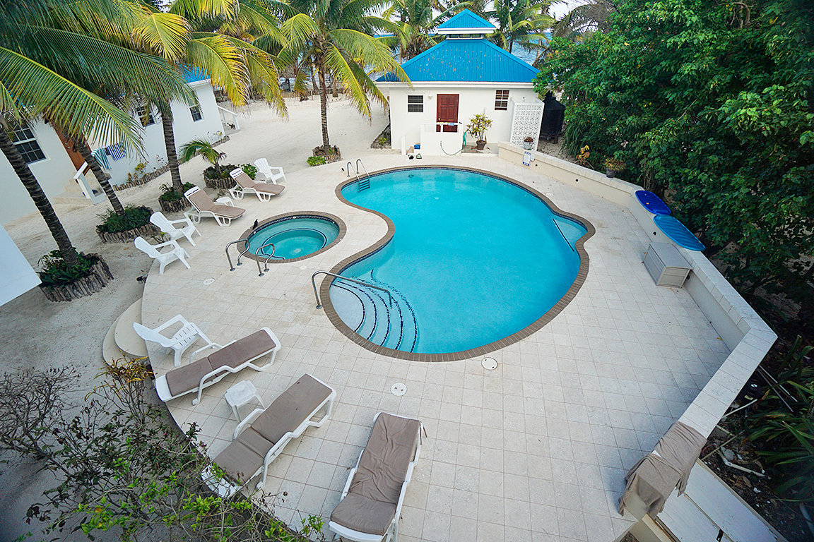 Cocotal Inn And Cabanas gallery 4