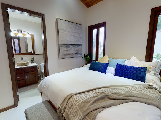 ALOM Estate and Villas gallery 2