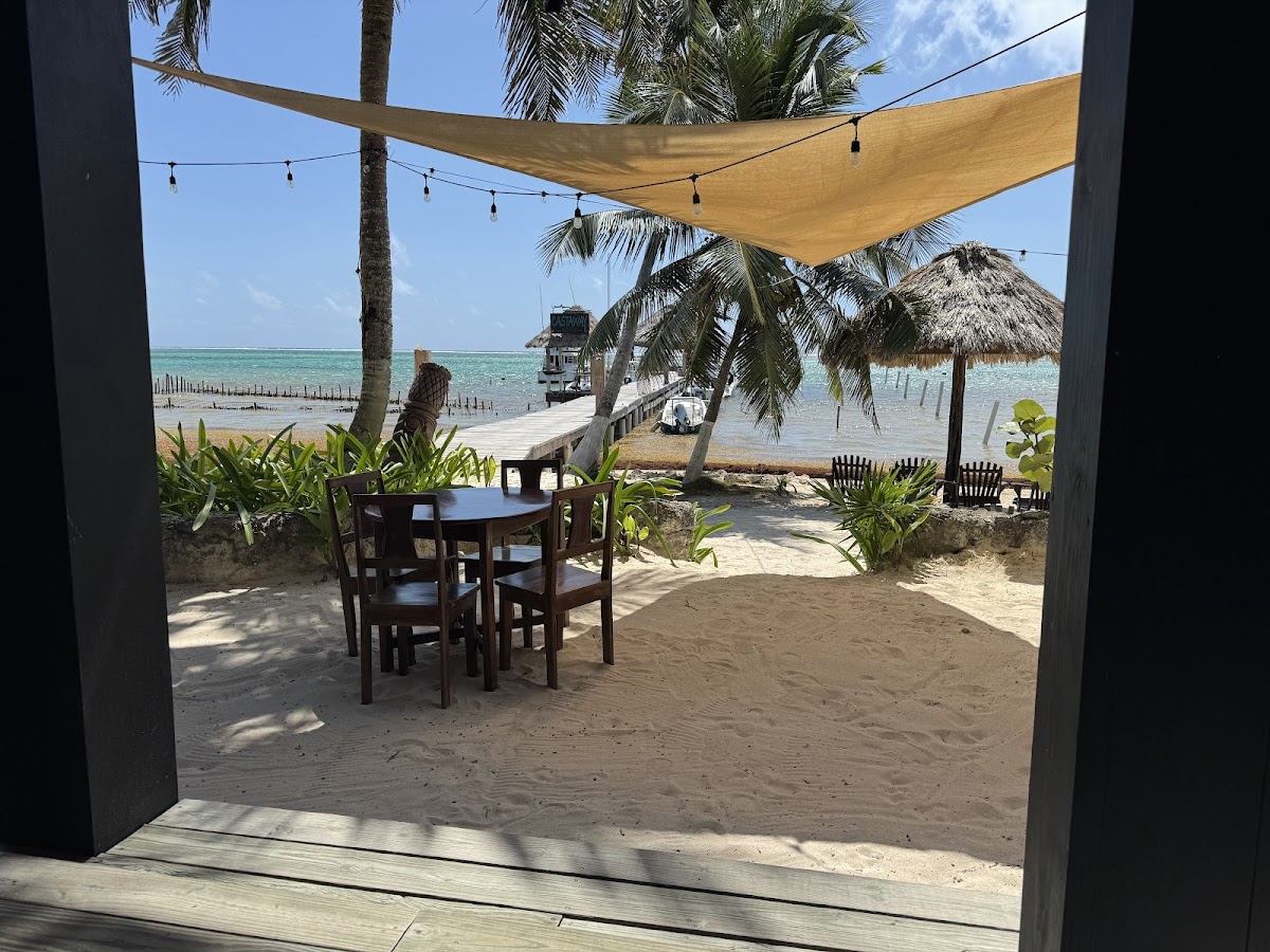 Castaway Belize Resort & Restaurant gallery 5