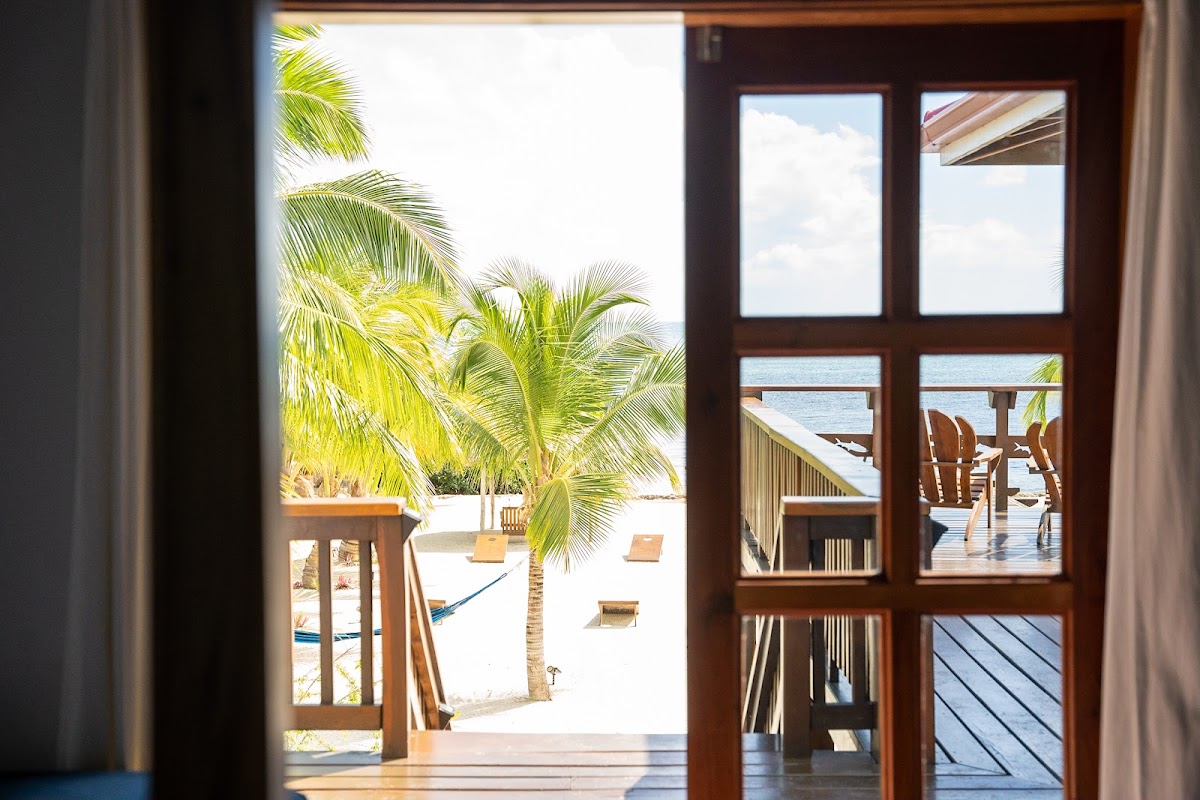 Blue Bonefish Lodge cover