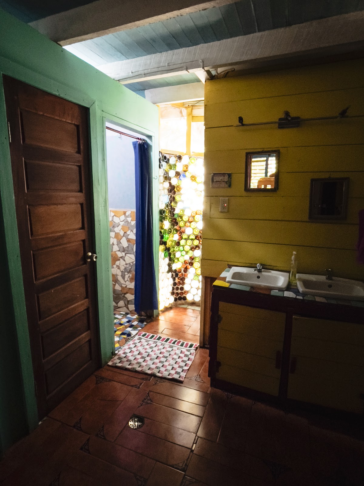 Anda Di Hows Hostel gallery 10