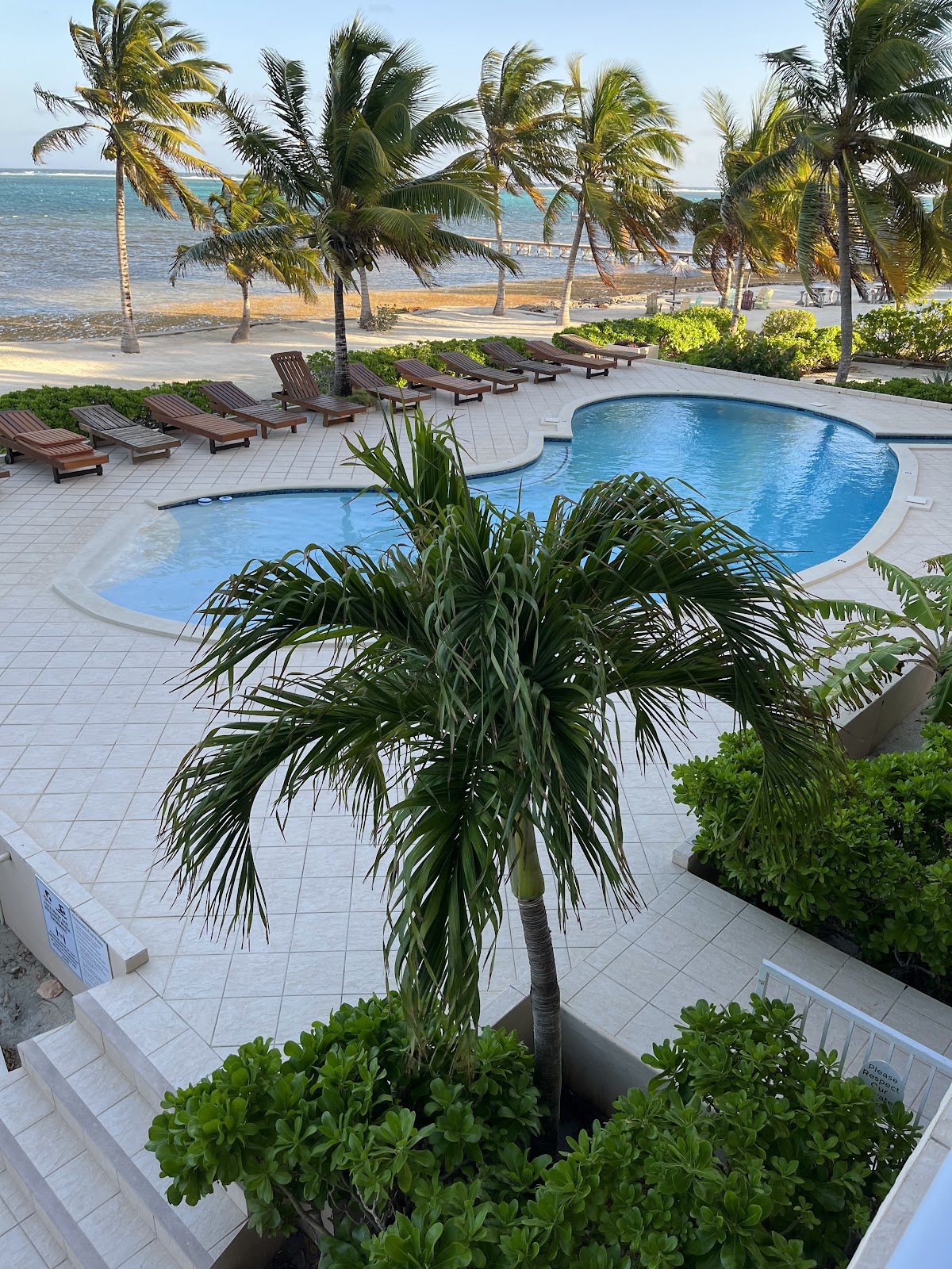 Oceanaire Condos gallery 3