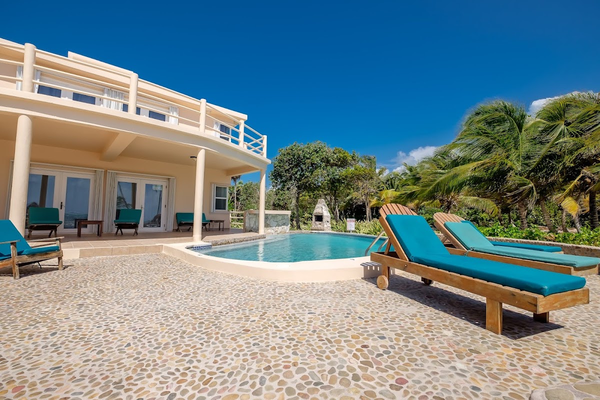 Tropical Escape gallery 4