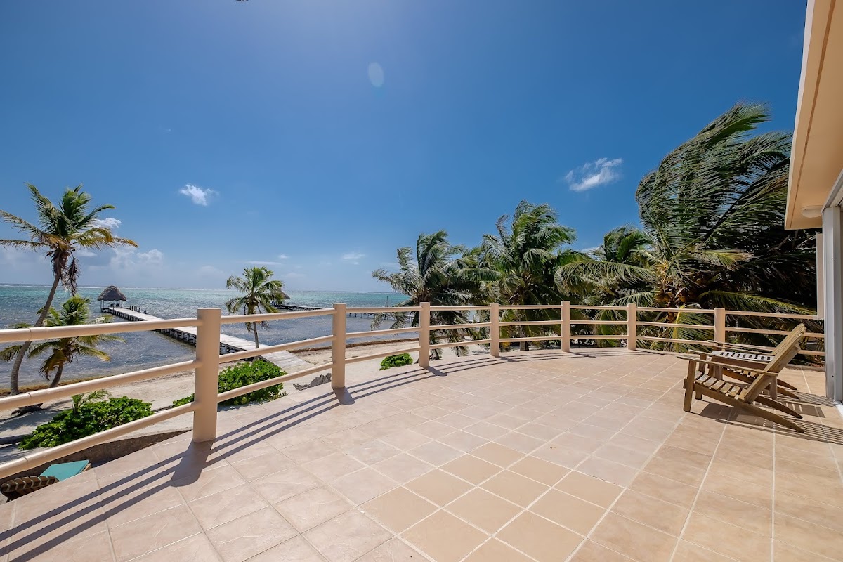 Tropical Escape gallery 8