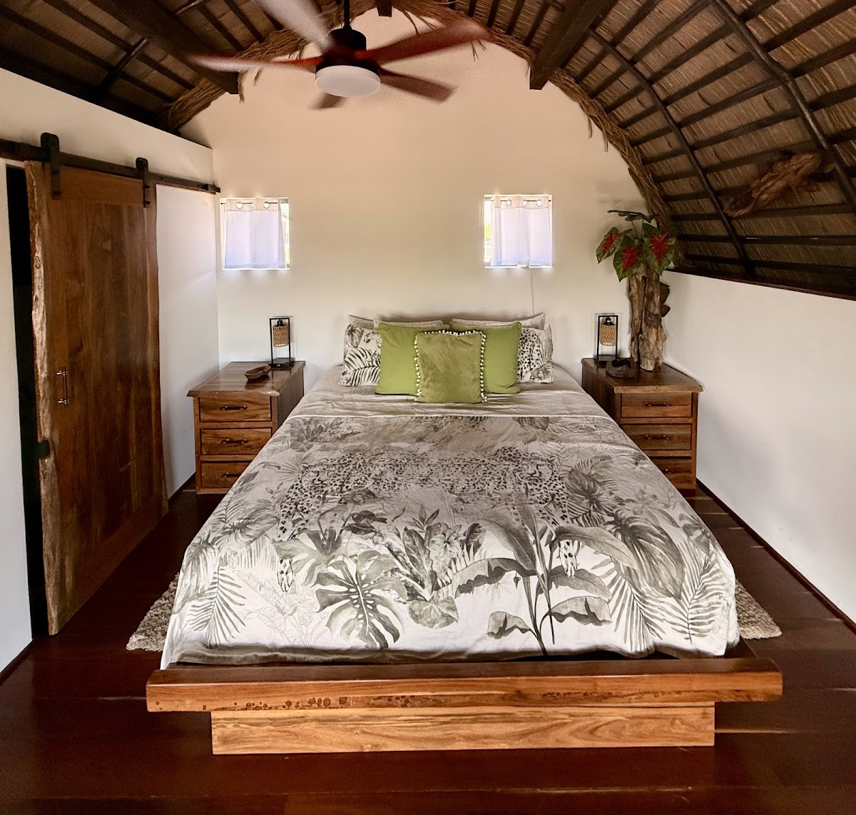 Tiny House Paradise & Mayan Beach Bungalo gallery 2