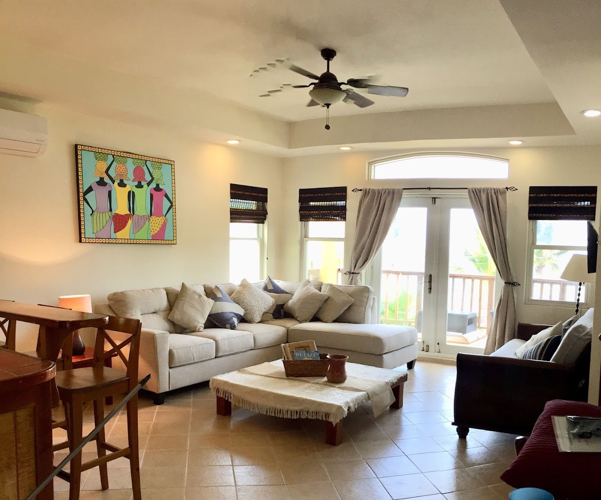 CayeReef Beachfront Boutique Condo Hotel gallery 10