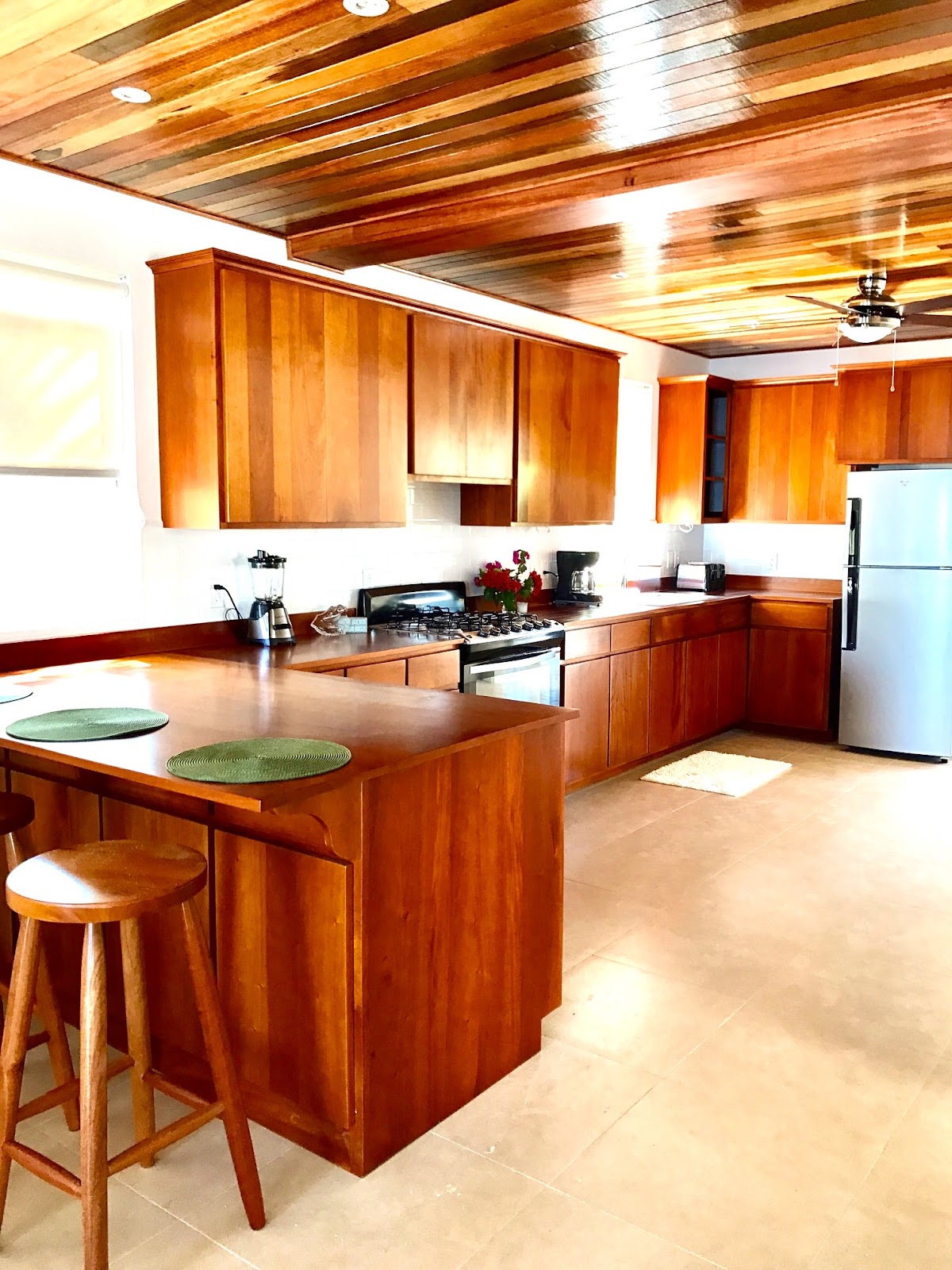 Velento Ocean Front Rentals gallery 4