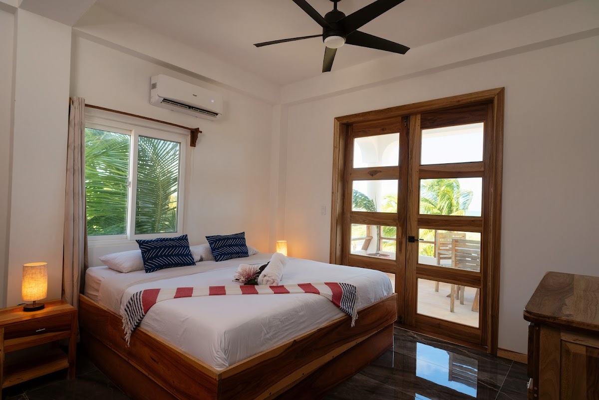 Sandy Feet Beach Resort gallery 5