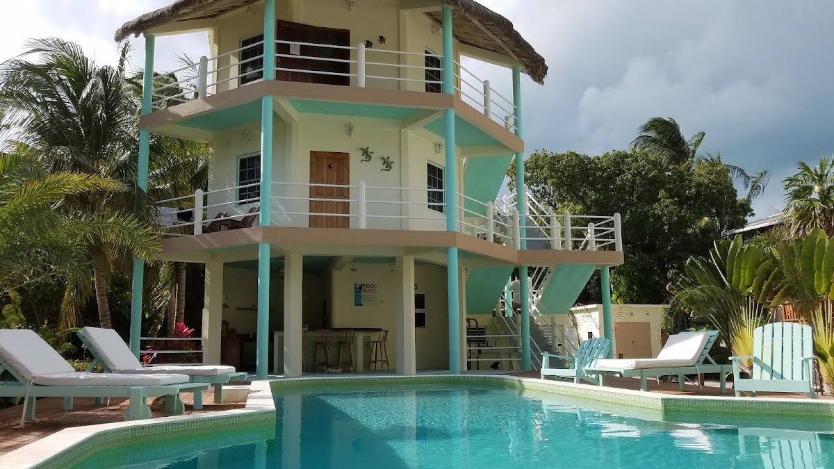 Caye Caulker Towers gallery 3