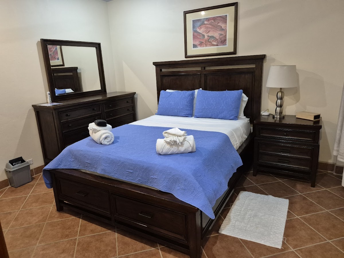 Pura Vida Inn gallery 2