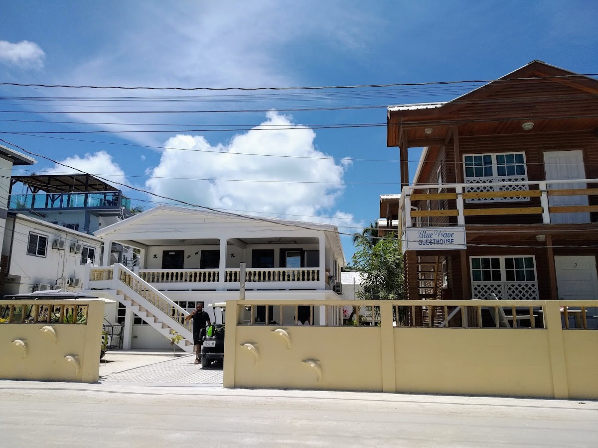 Blue Wave Guesthouse gallery 3