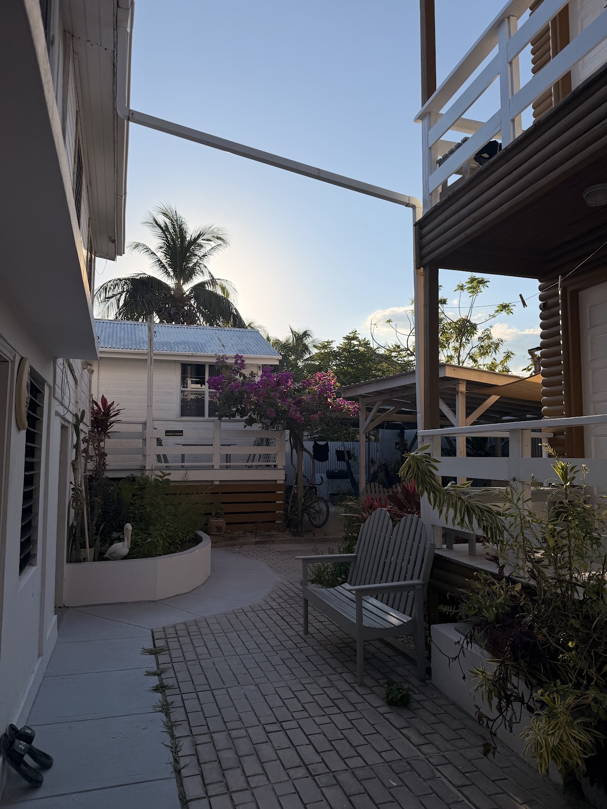 Blue Wave Guesthouse gallery 4
