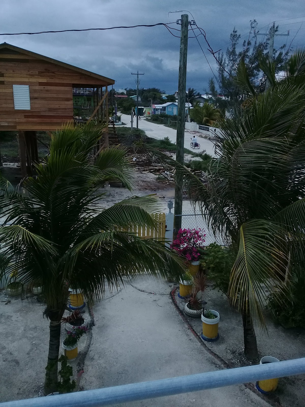Bay Breezes Apartments gallery 2