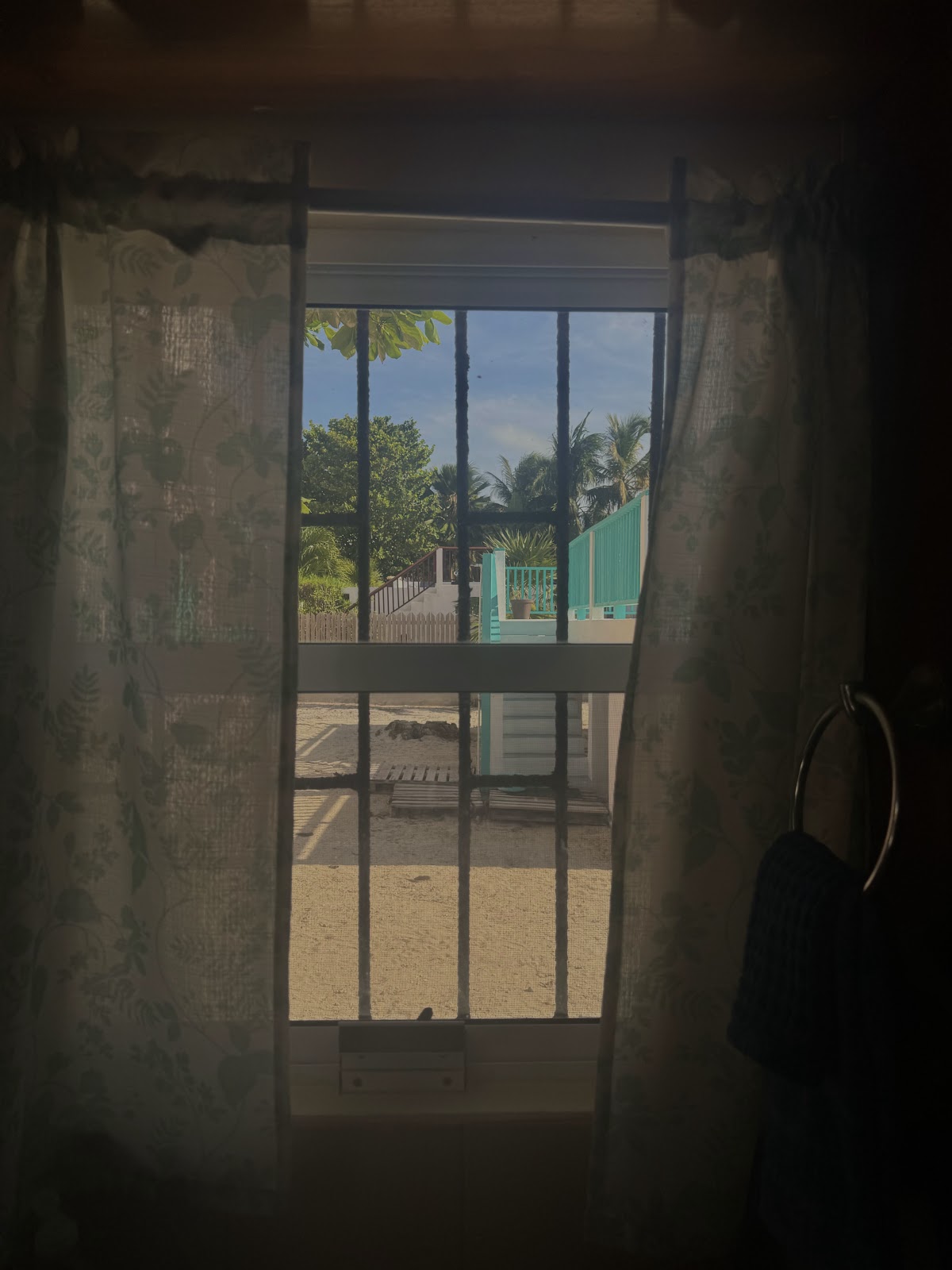 Sue Casa/Caye Caulker Huts gallery 9