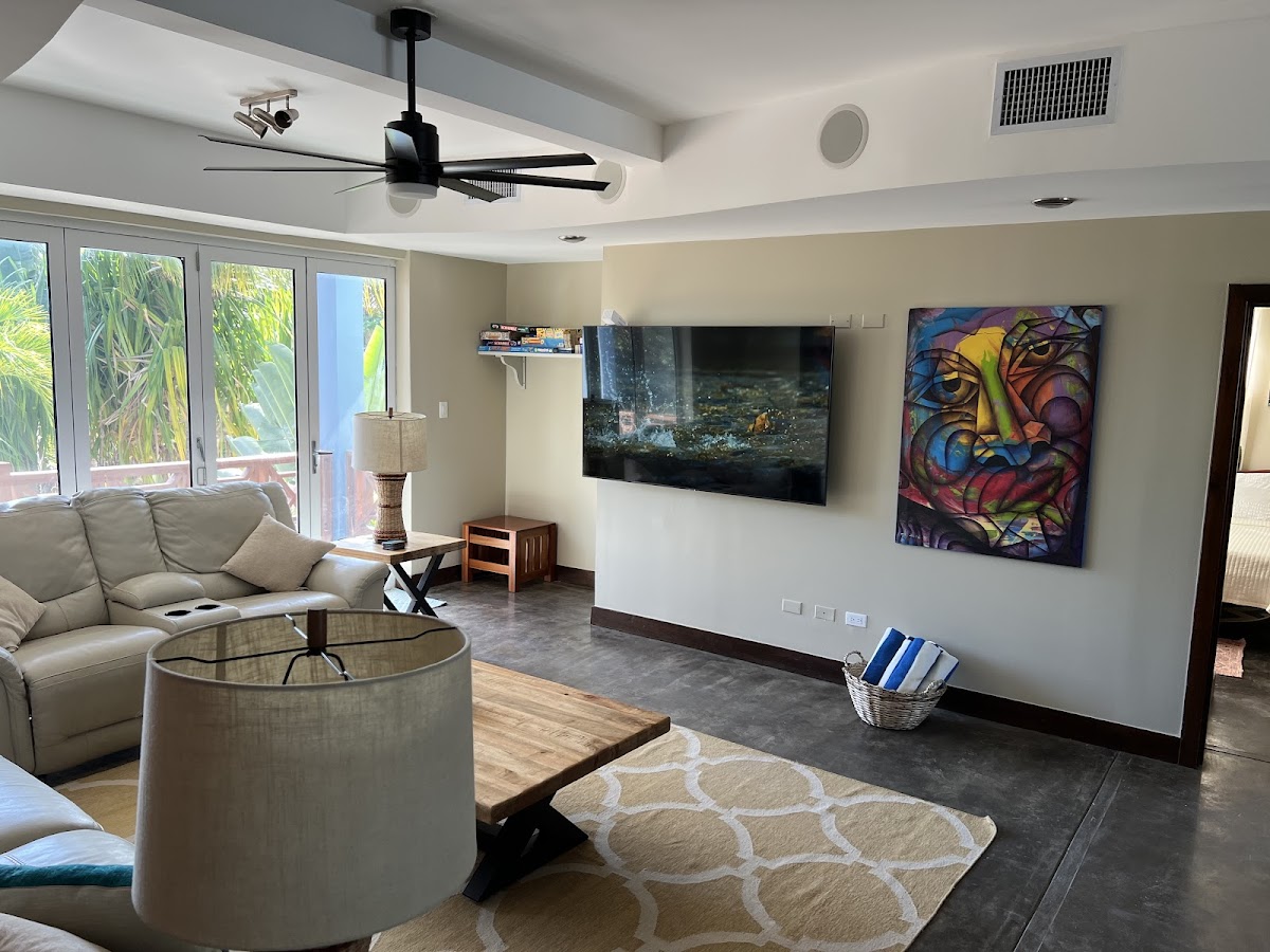 The Dive House gallery 8