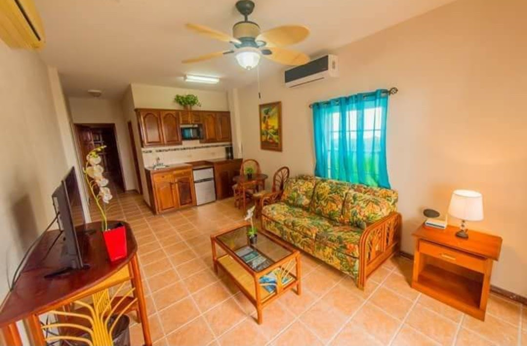 Sailwinds Beach Suites gallery 2