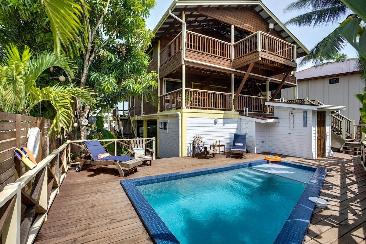 Driftwood Gardens Guesthouse cover