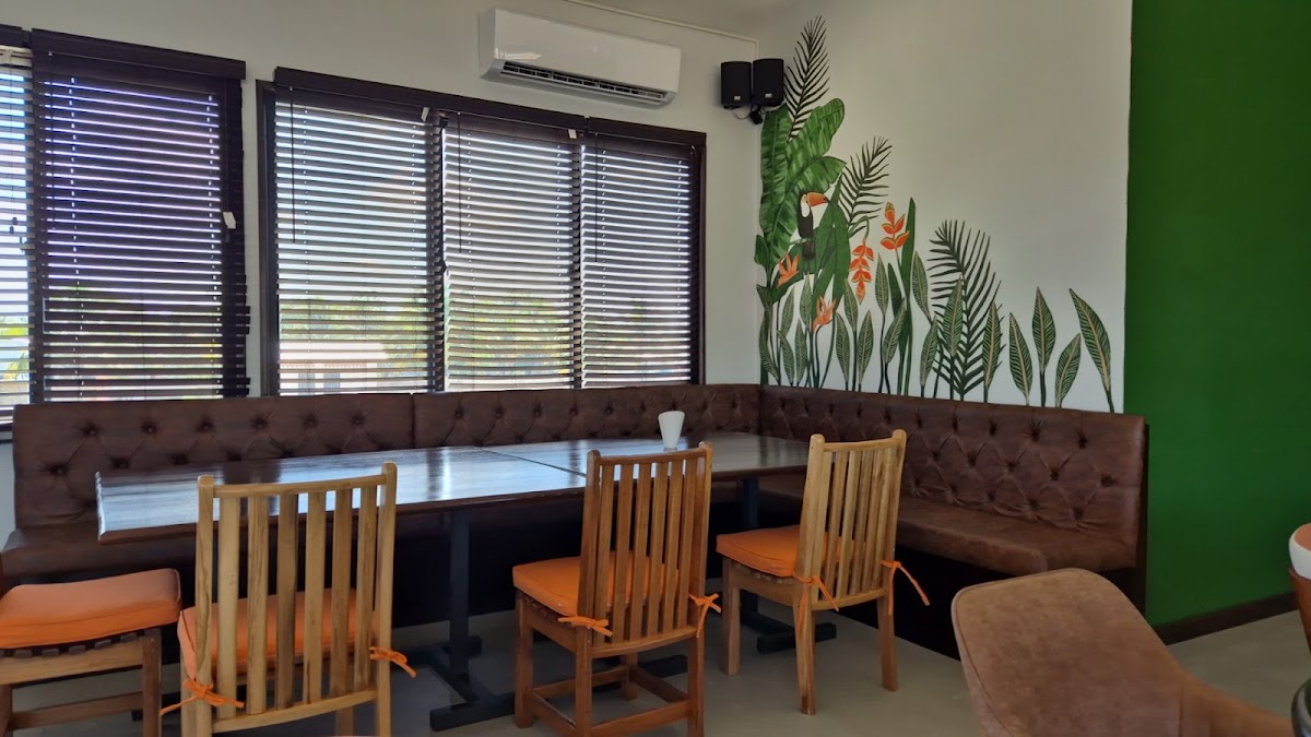 The Toucan Inn gallery 9