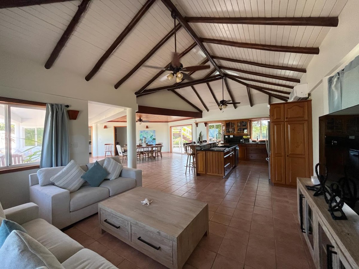Dolphin Beach Villa gallery 5