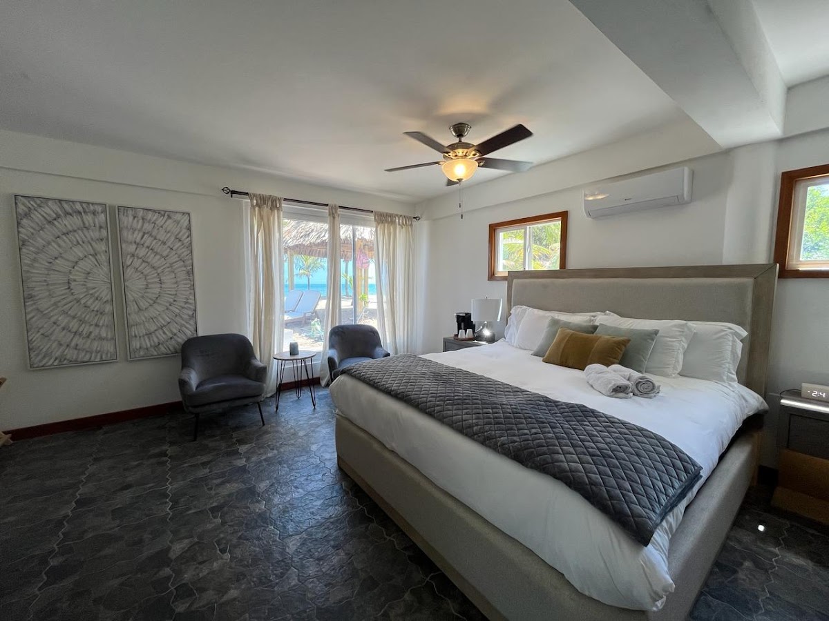Dolphin Beach Villa gallery 6