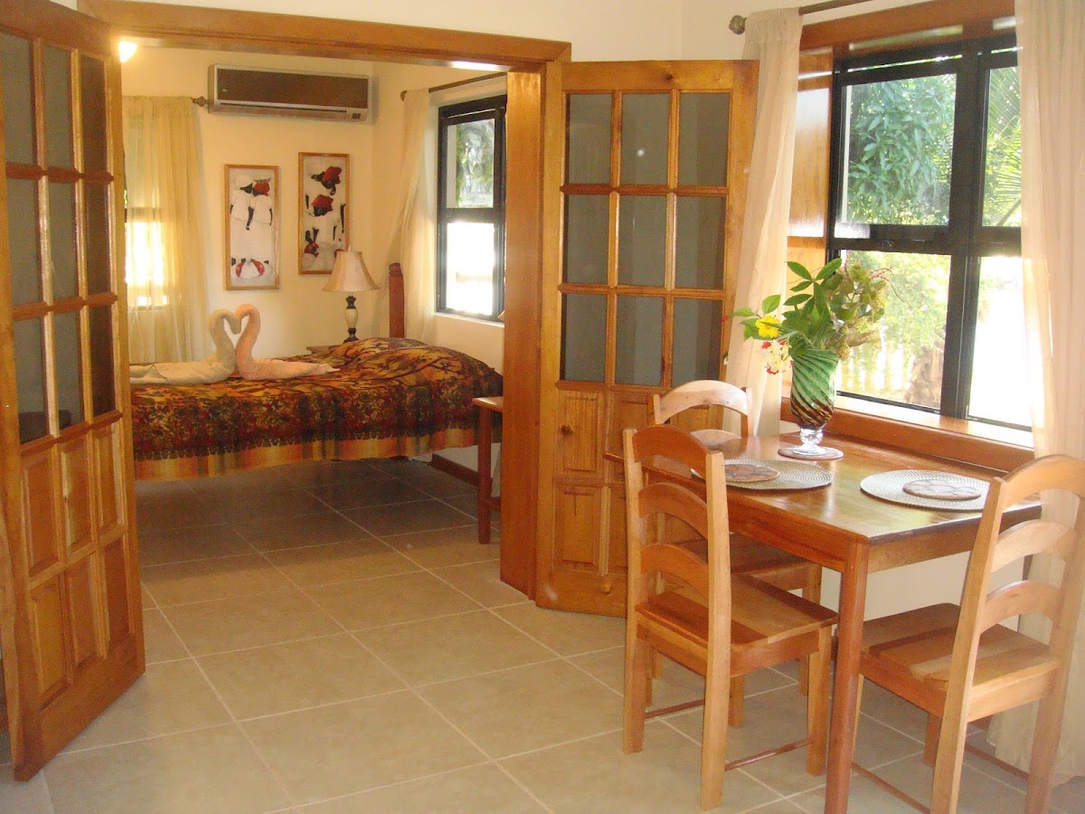 Dolce Cabana Waterfront Suites gallery 4
