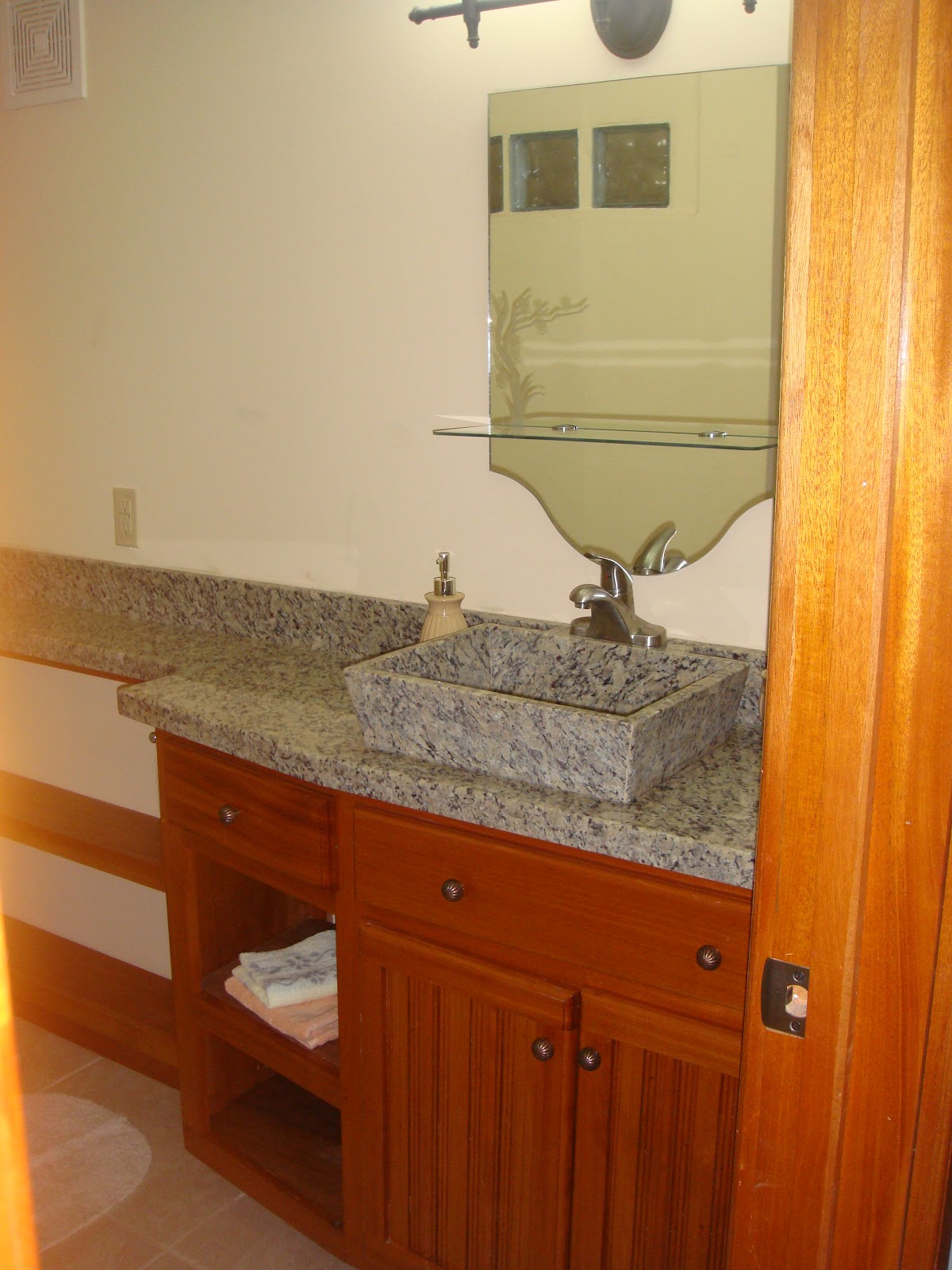 Dolce Cabana Waterfront Suites gallery 6