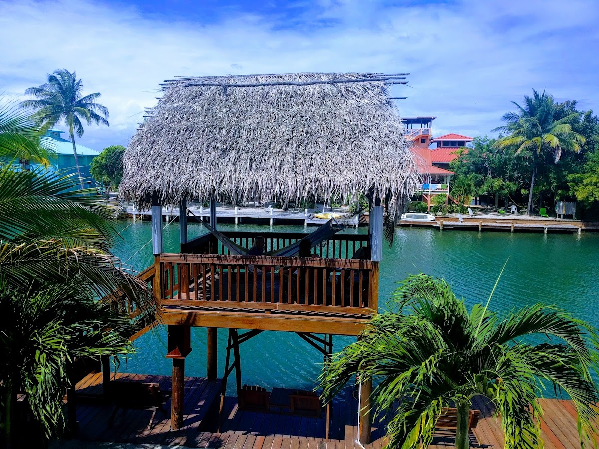 Dolce Cabana Waterfront Suites gallery 10