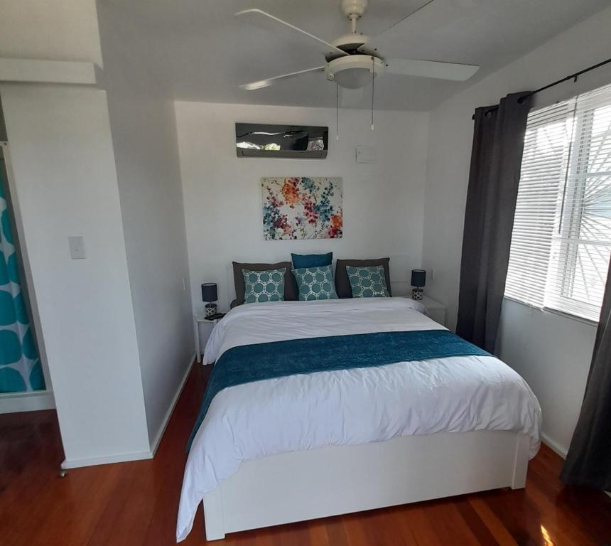 One World Rentals gallery 2