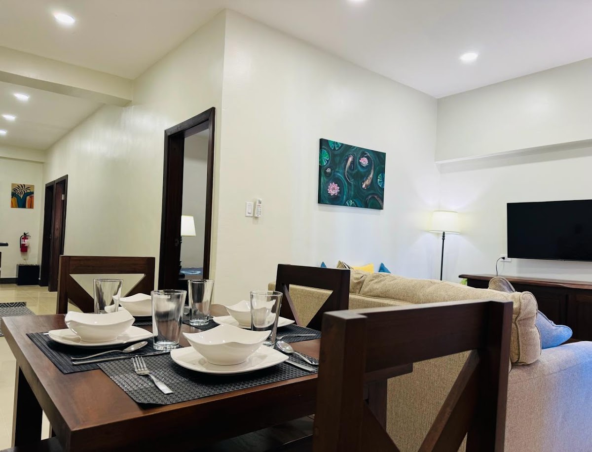Louis' Apartments gallery 5