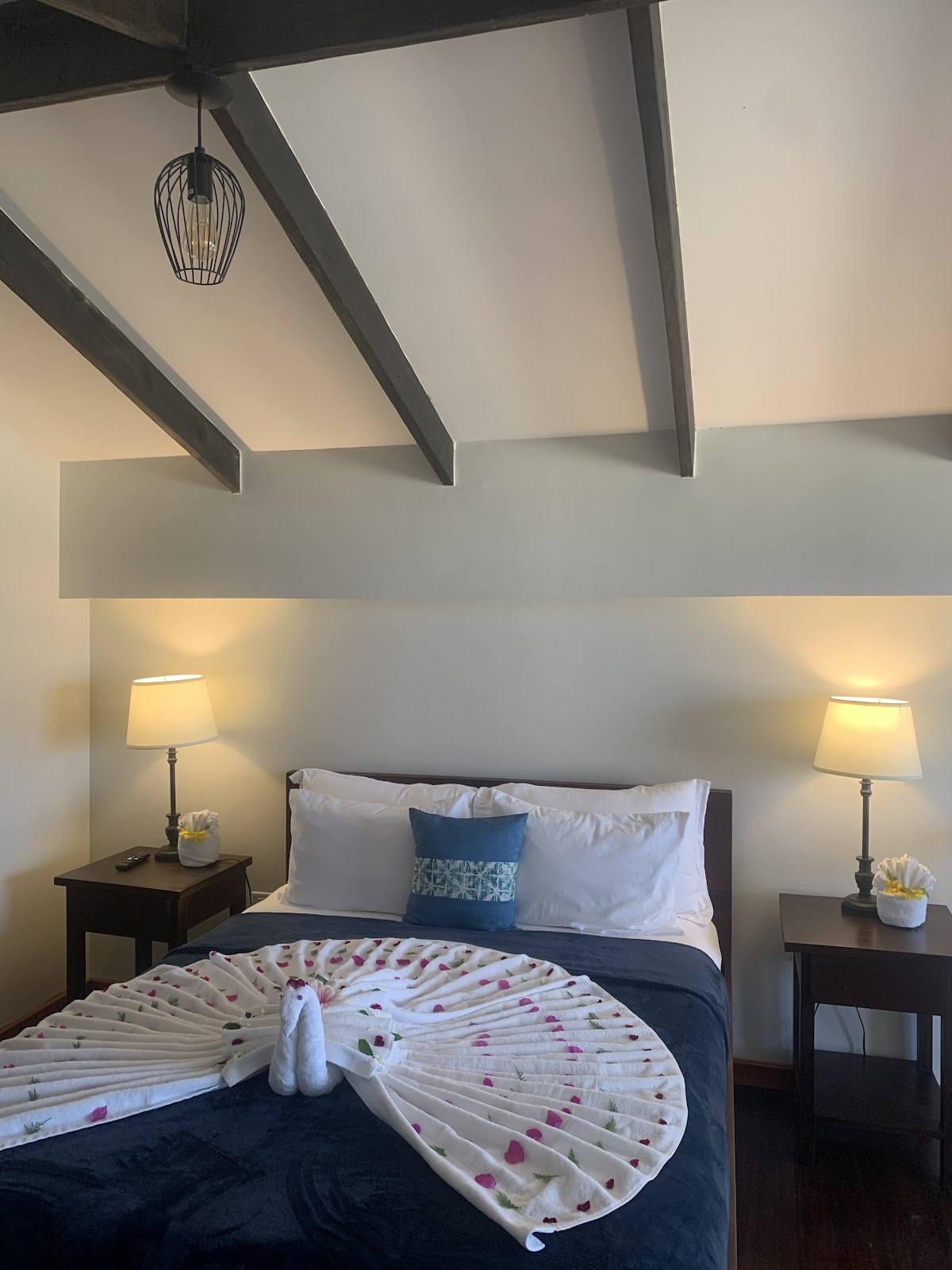 Louis' Apartments gallery 9