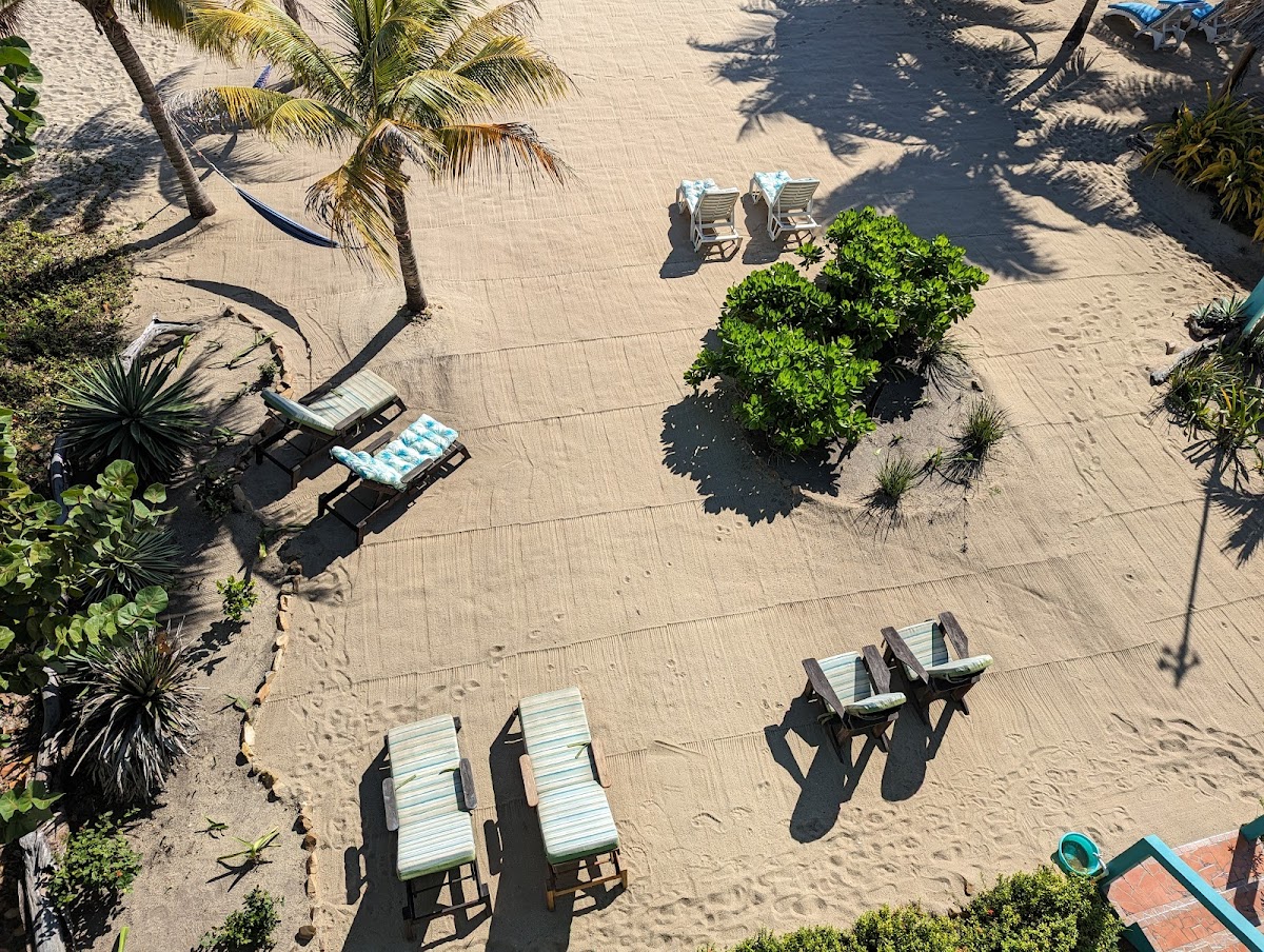 Lazy Palm Suites gallery 6