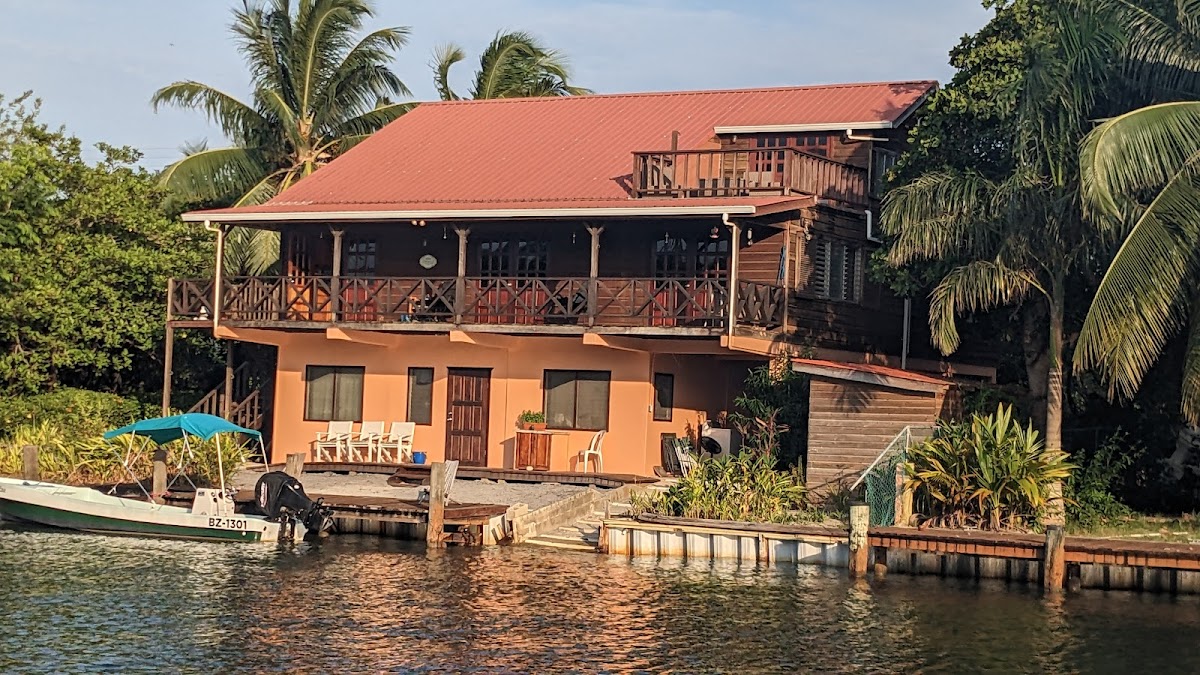 Maya Lodge gallery 3