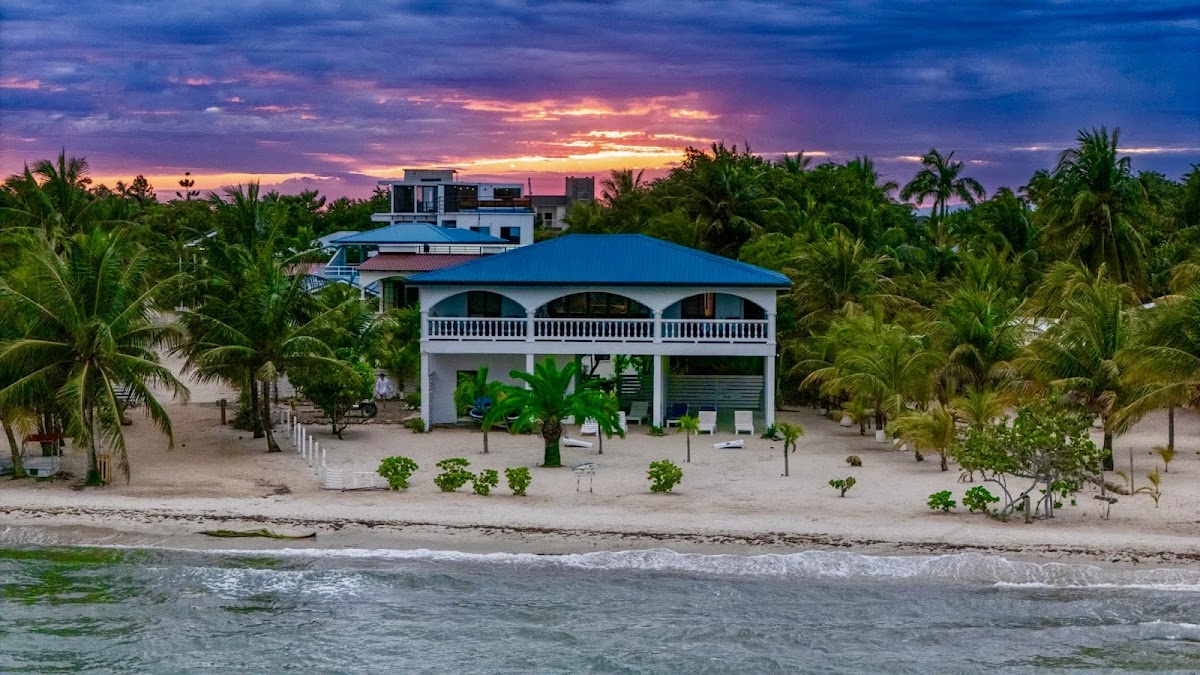 The White House in Placencia cover