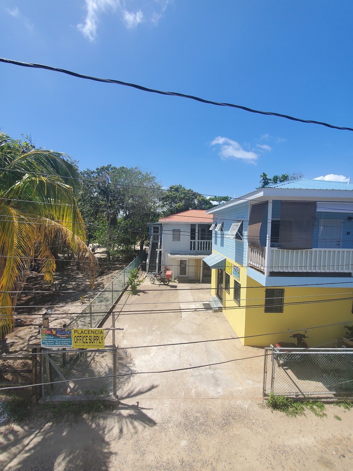 Laura's Lookout Ltd Placencia gallery 7