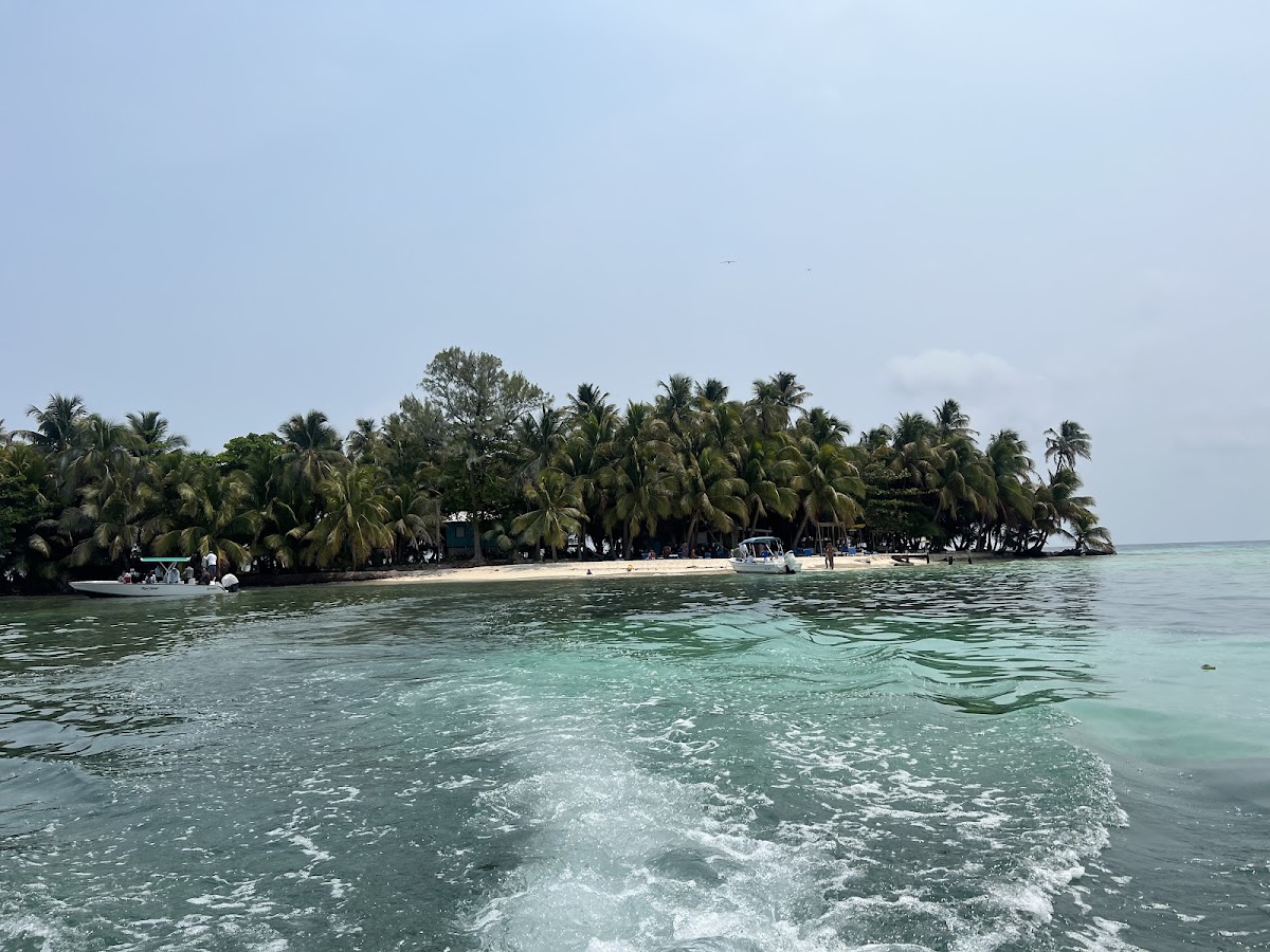 Ranguana Caye Cabanas gallery 9