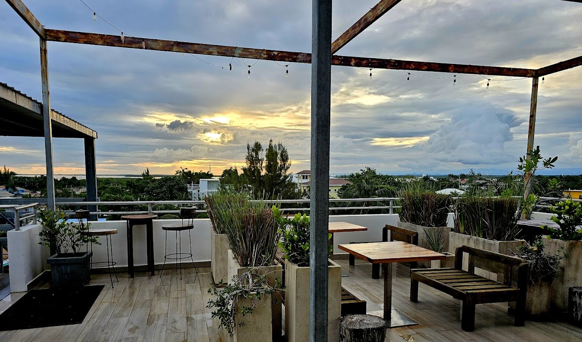 Muna Rooftop LTD gallery 4