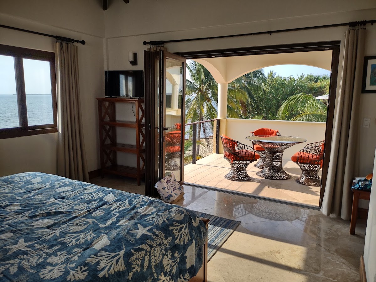 Oceans of Time Belize gallery 2