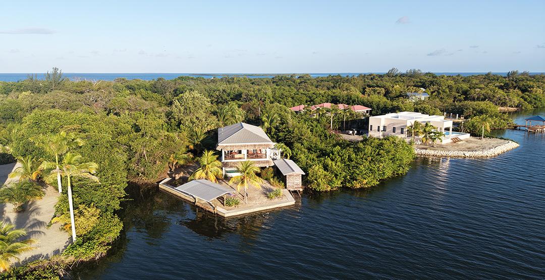 RE/MAX VIP - Belize Real Estate gallery 2