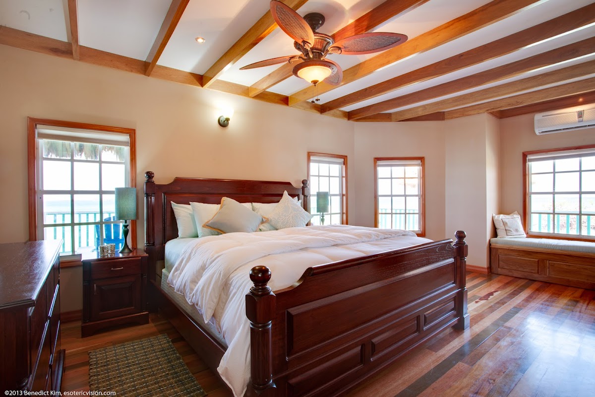 Coco Plum Island Resort gallery 2