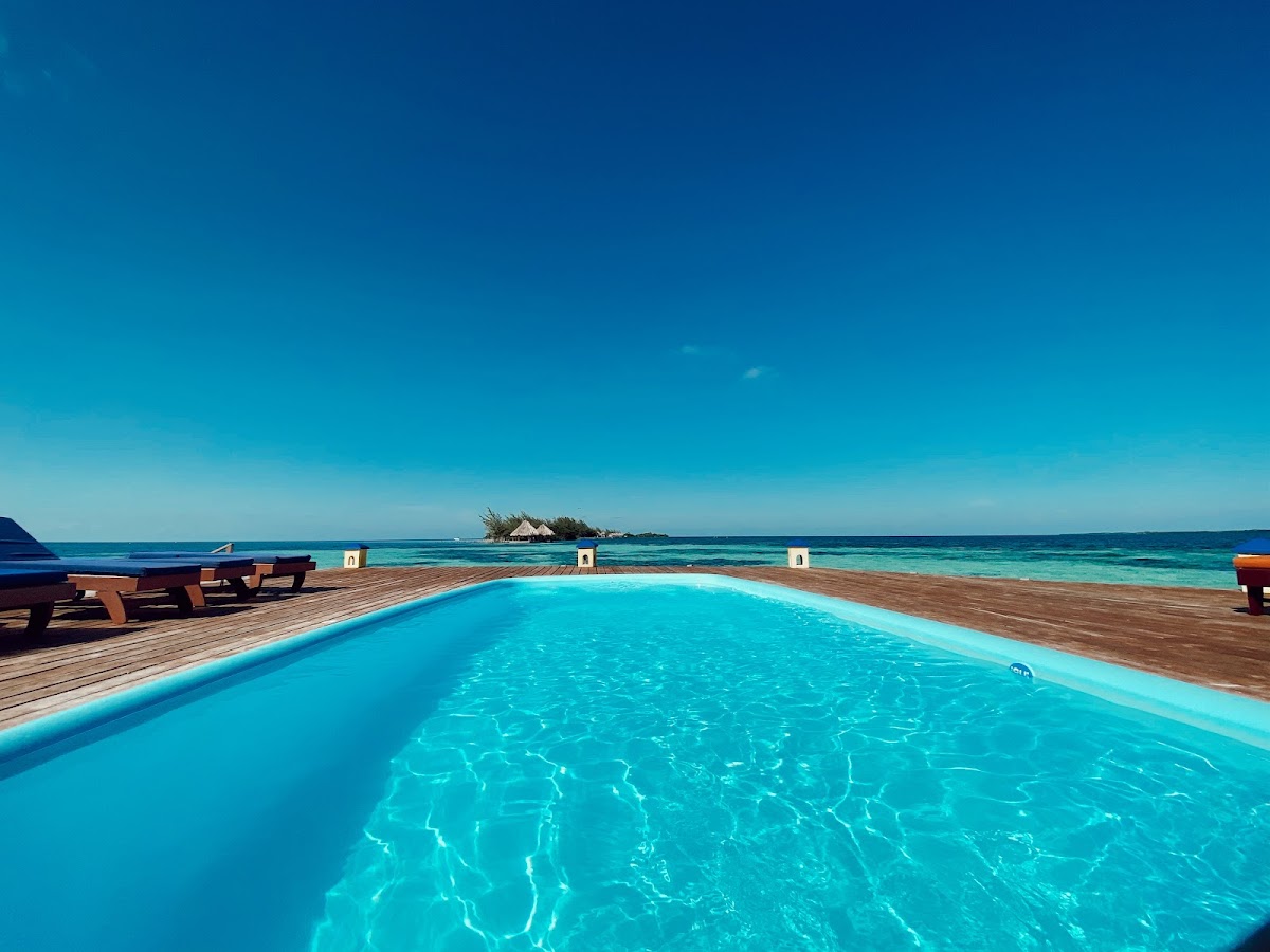 Coco Plum Island Resort gallery 10