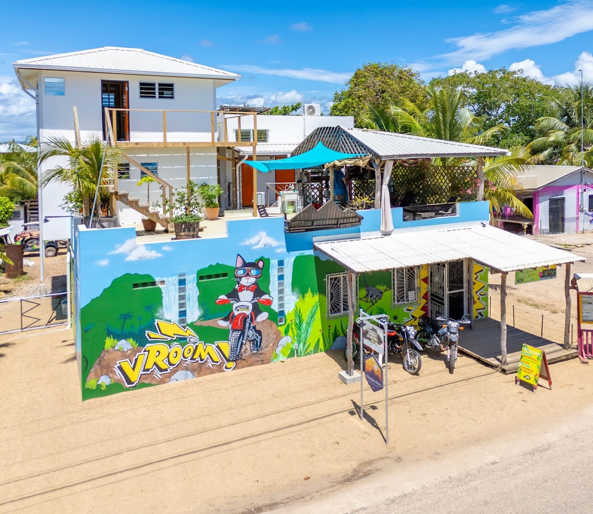 Crash Pad Adventure Hostel gallery 5