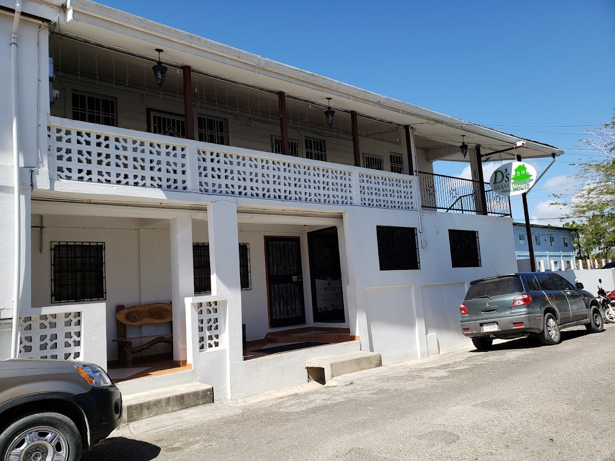 D's Guesthouse/Apartments gallery 8