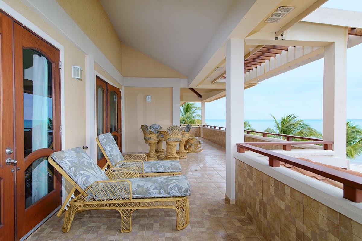 Seiri Del Mar gallery 8
