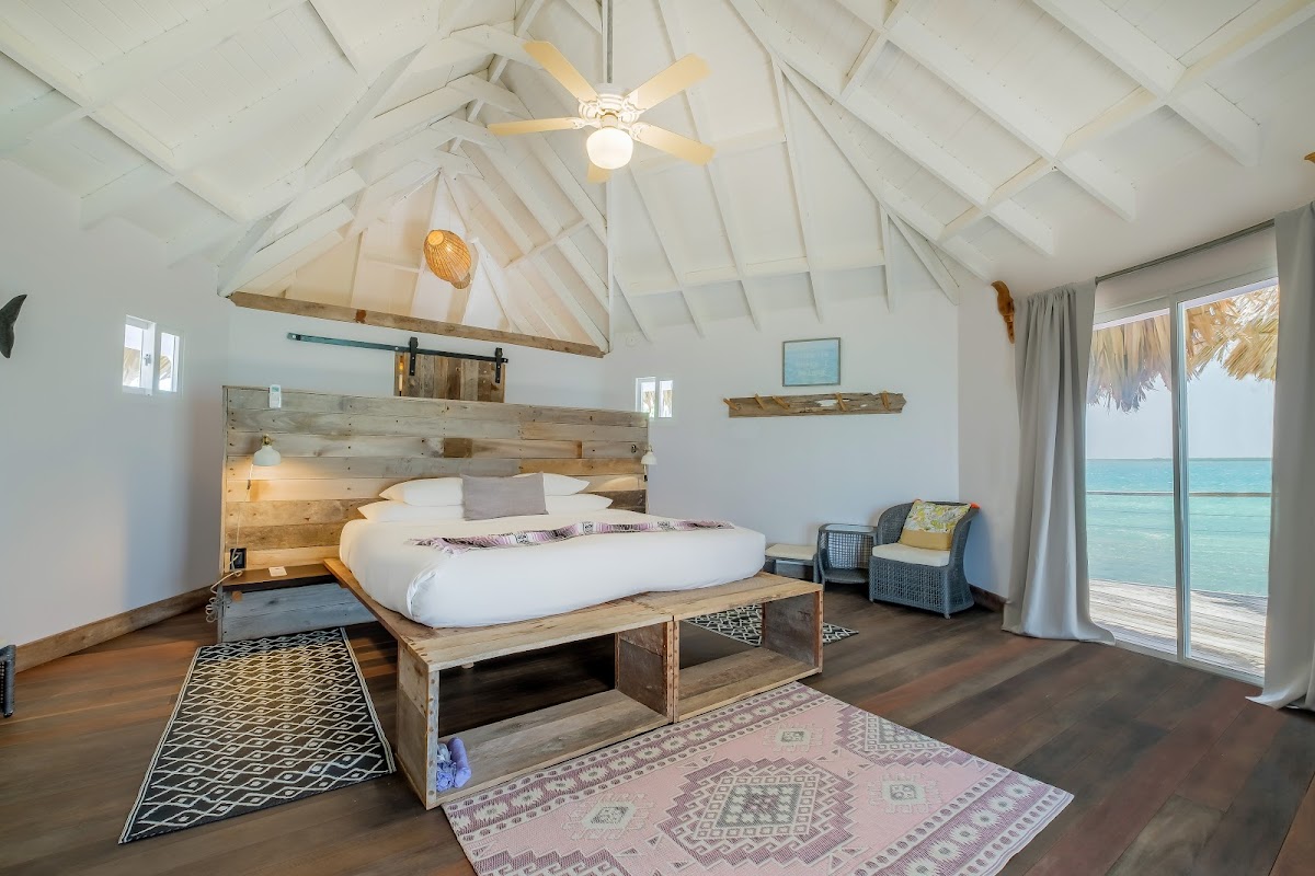 Thatch Caye Resort, a Muy'Ono Resort gallery 2